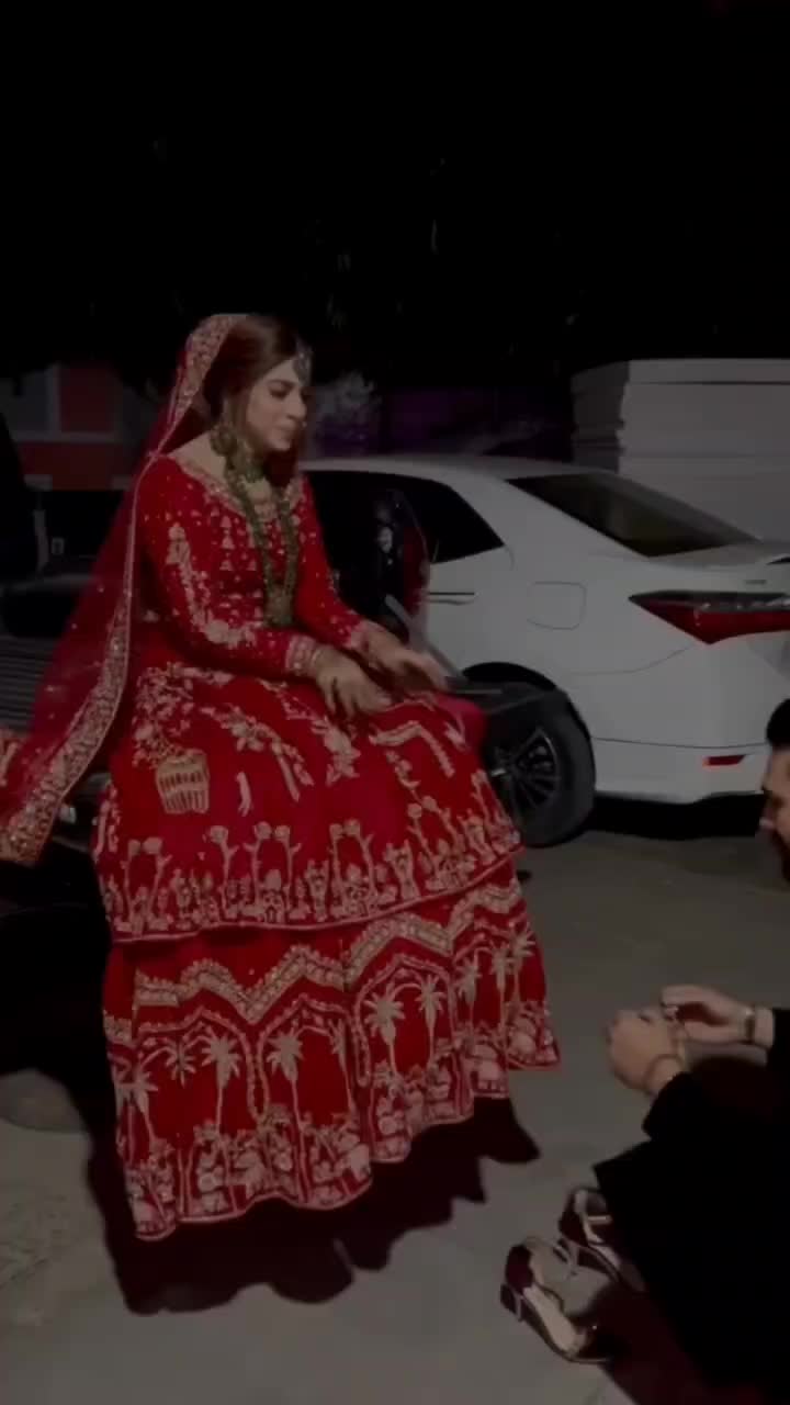 @Aisha