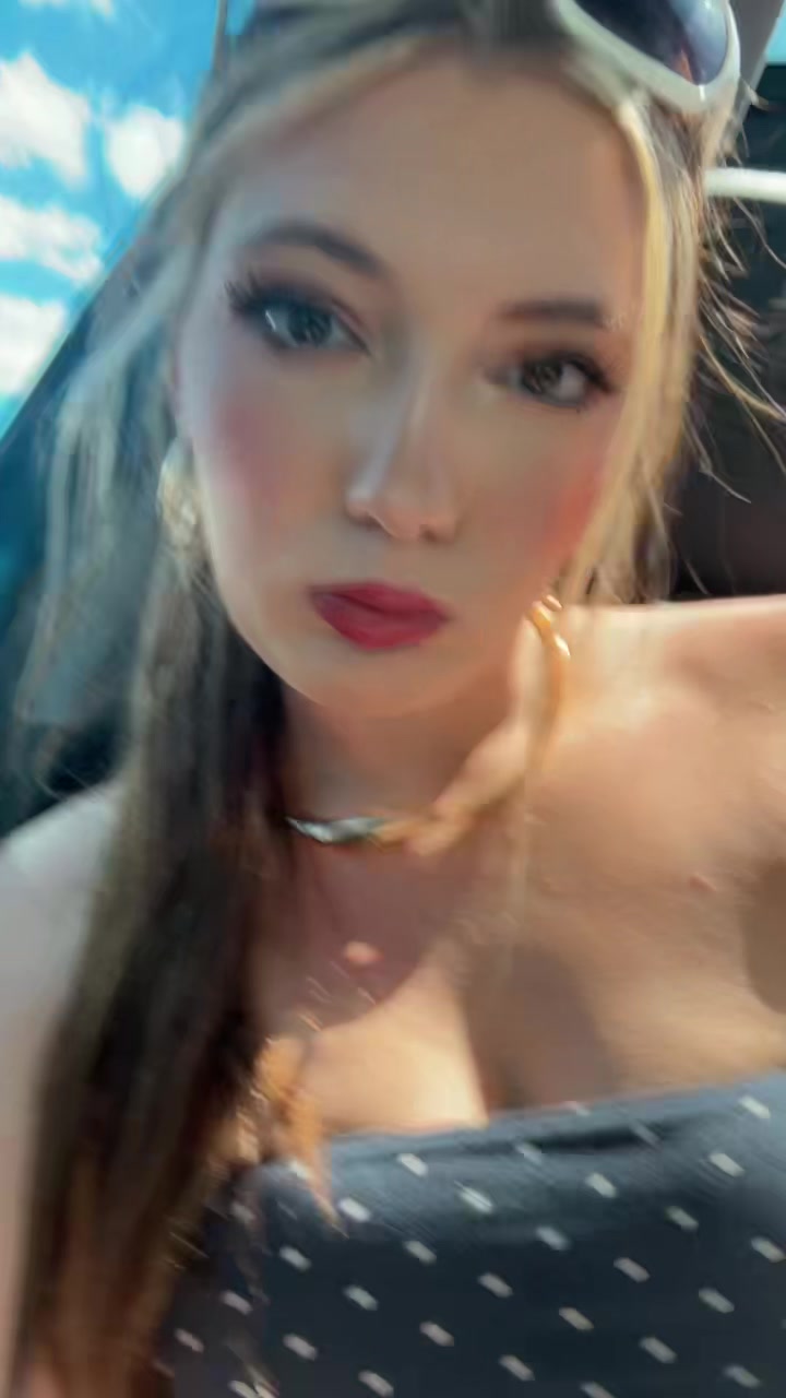 @Sophia