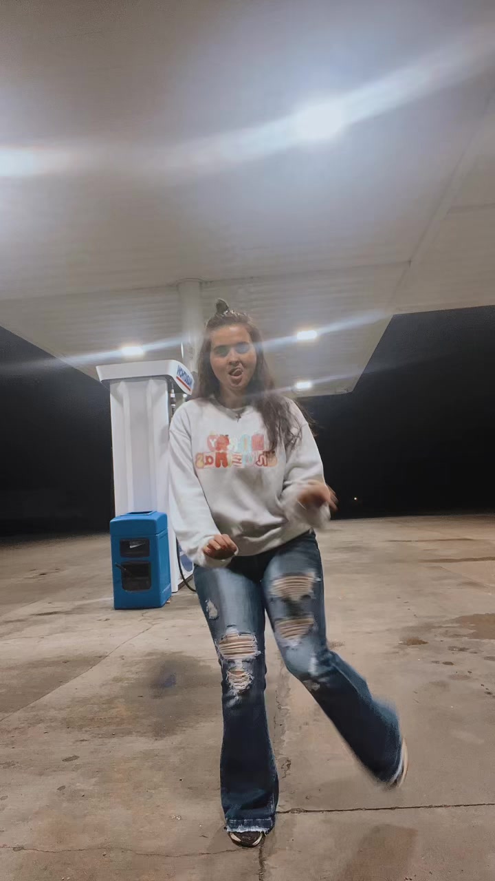 @Michellelain9