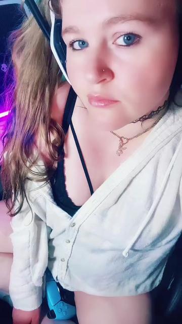 @Peachytaco29
