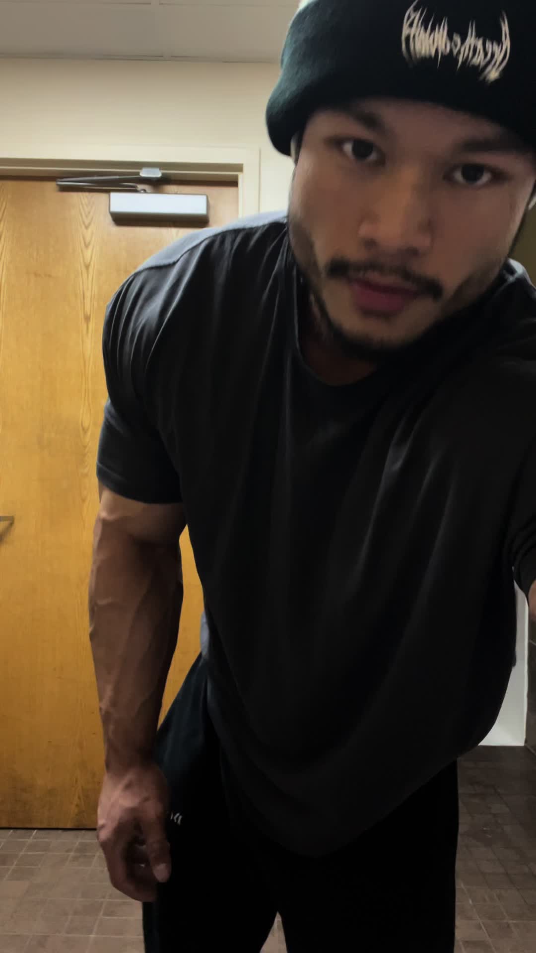 @Extralarge24