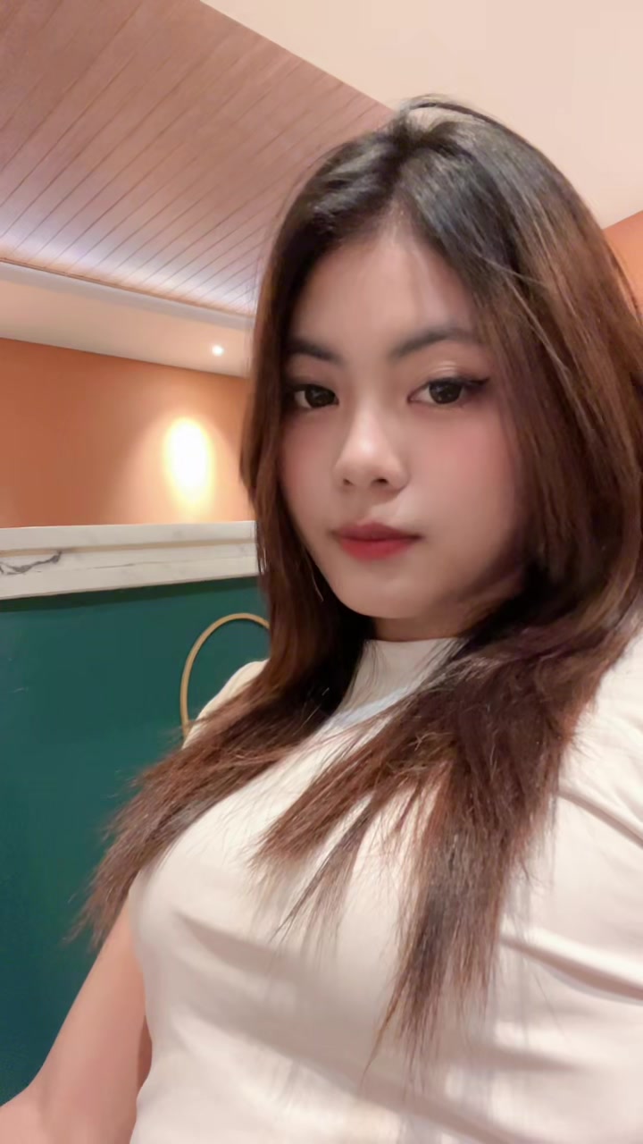 @Ayusptry_