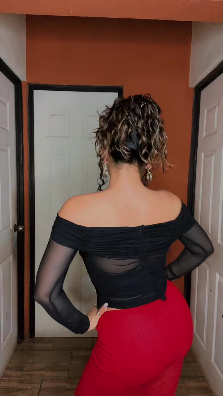 @Alejandra Ramirez☀️
