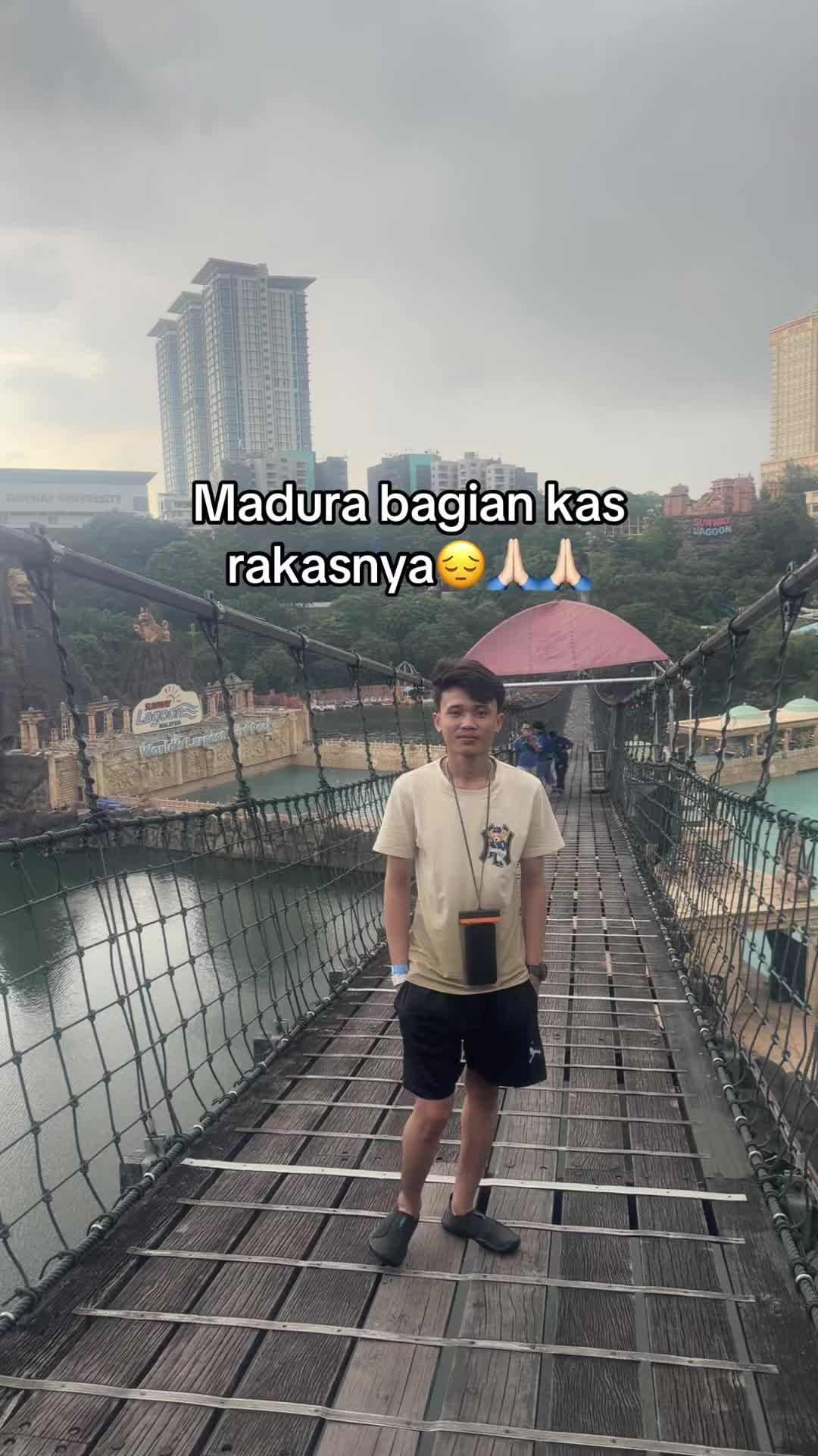 @Bukan๐๐๐