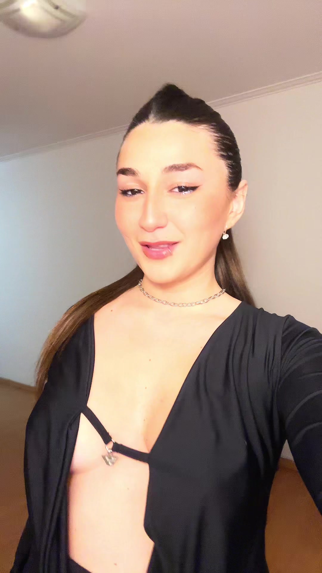 @Moregarzon