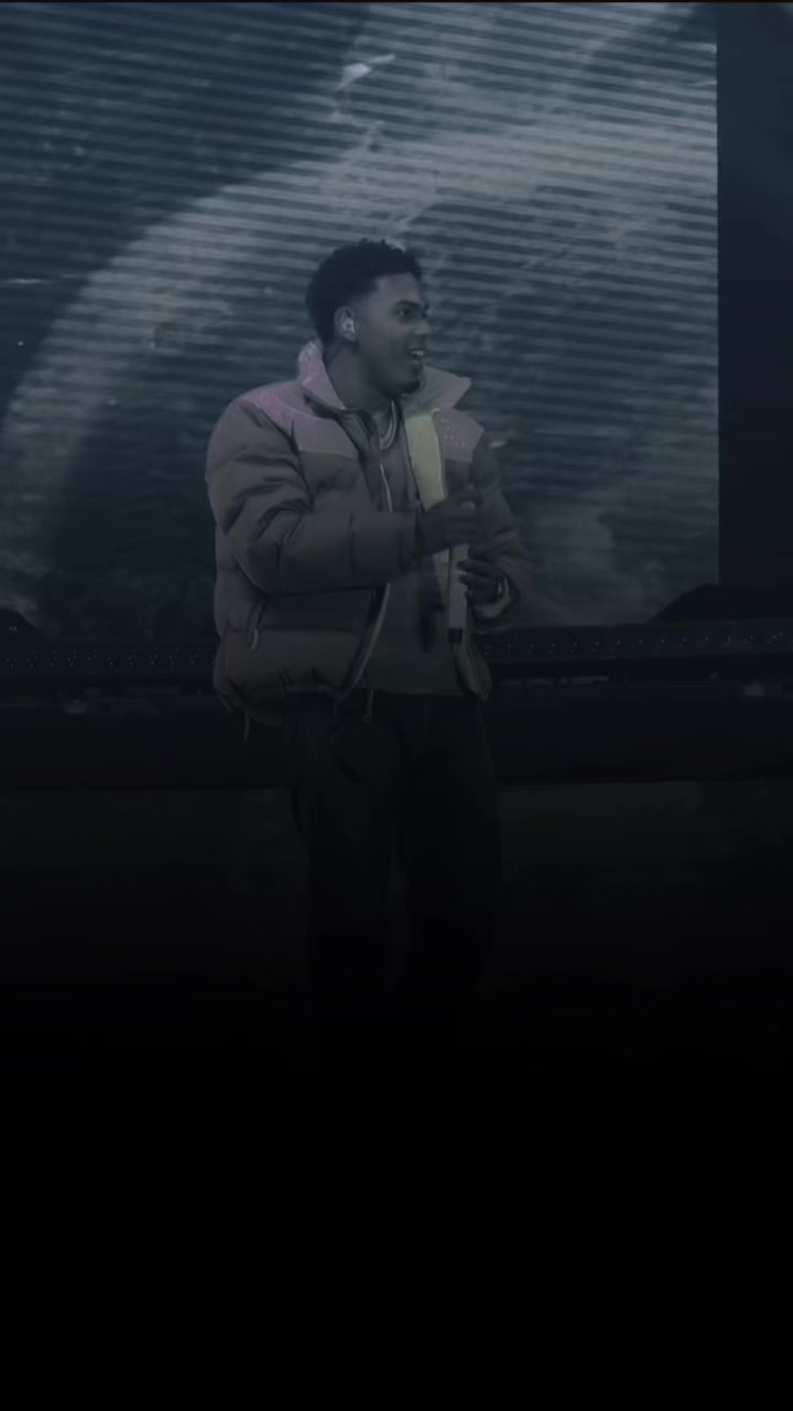 @⊹
