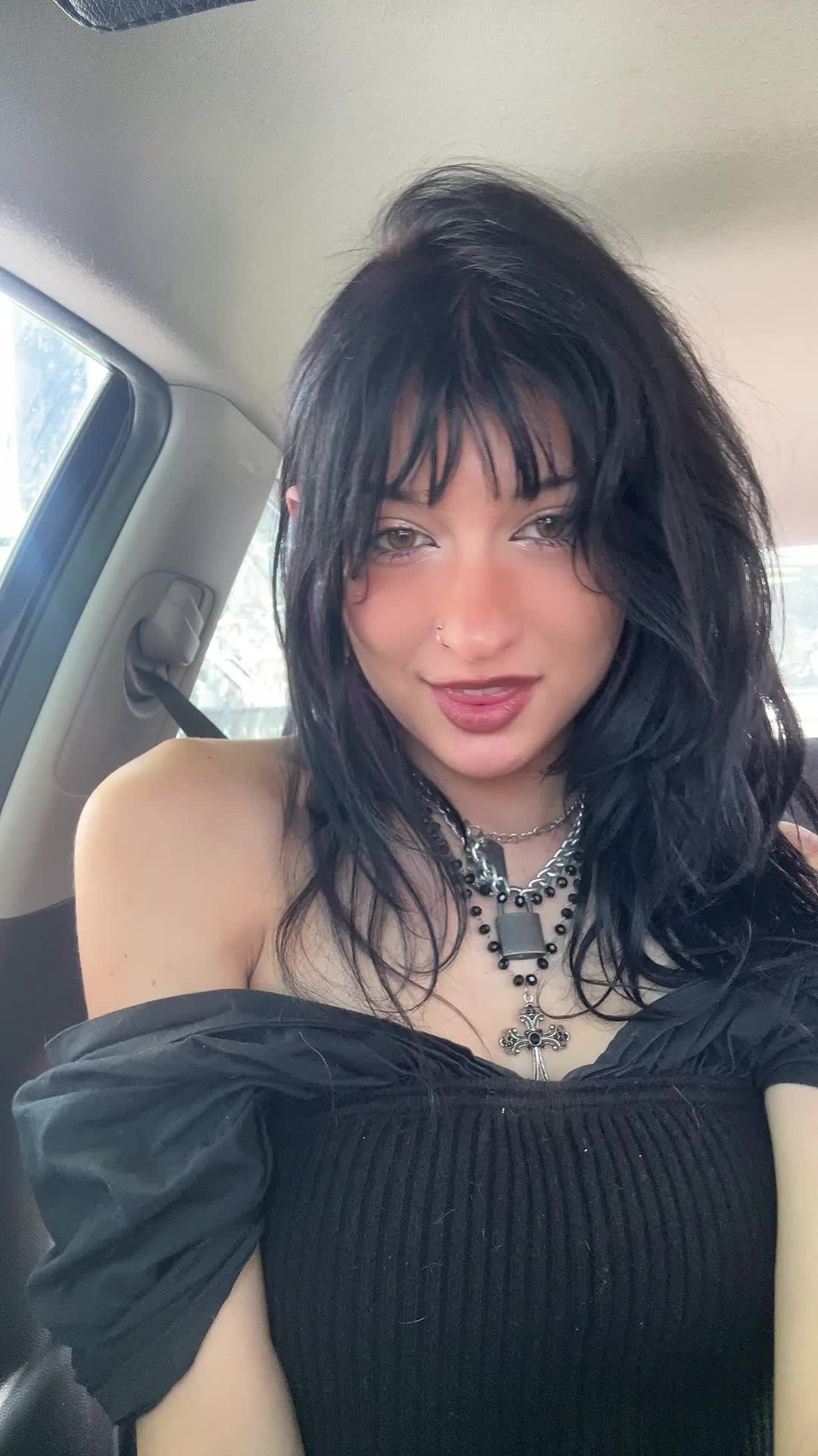 @…
