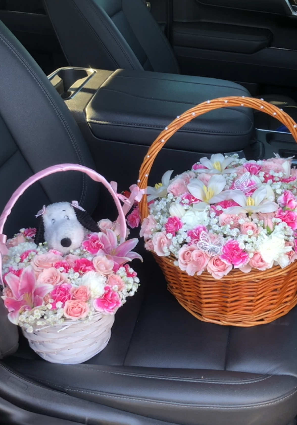 @The.FlowerVault