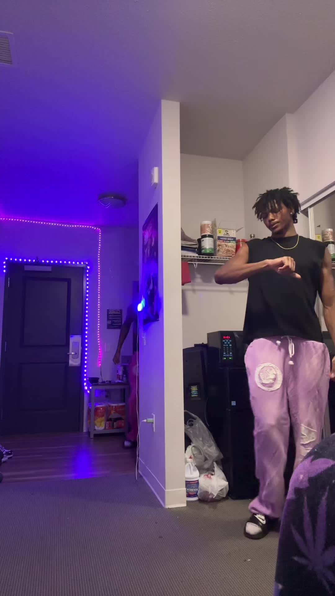@Dre☣️