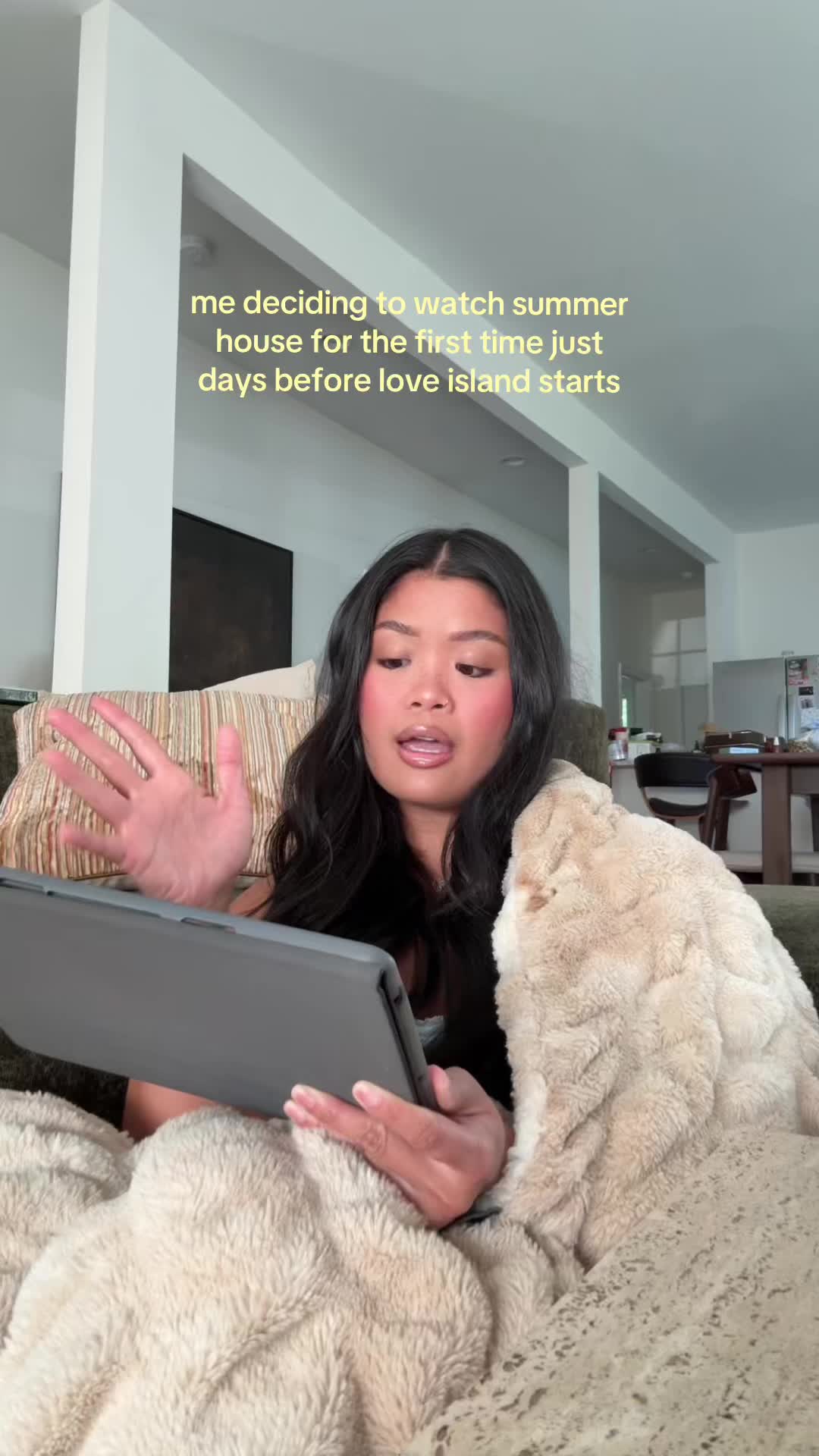 @alysilverio