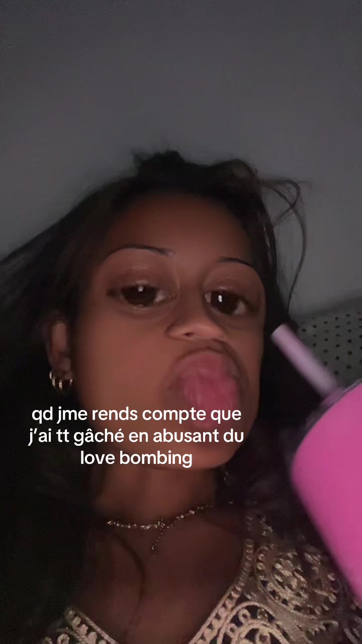 @ᴘᴇᴀᴄʜʏ