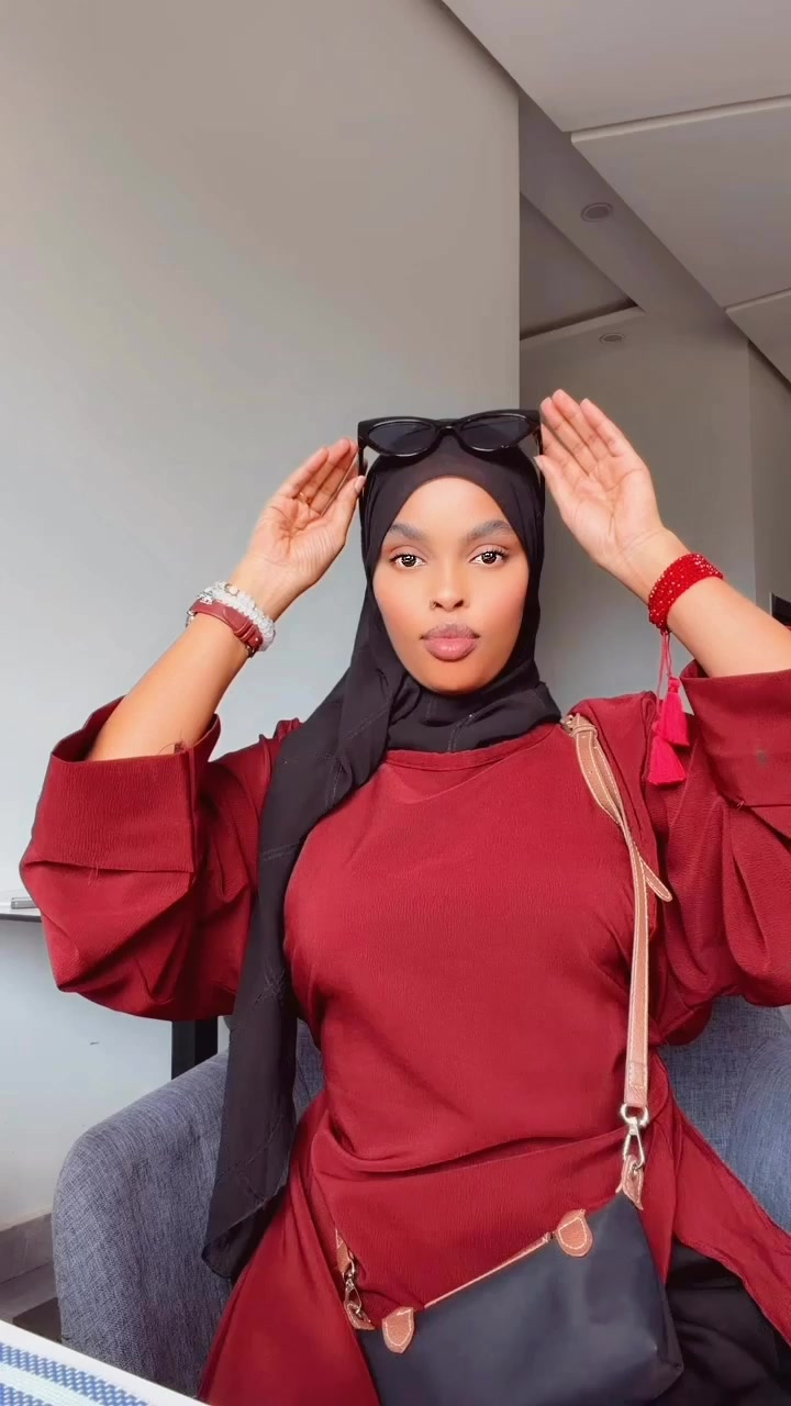 @Fadumo Riyaad