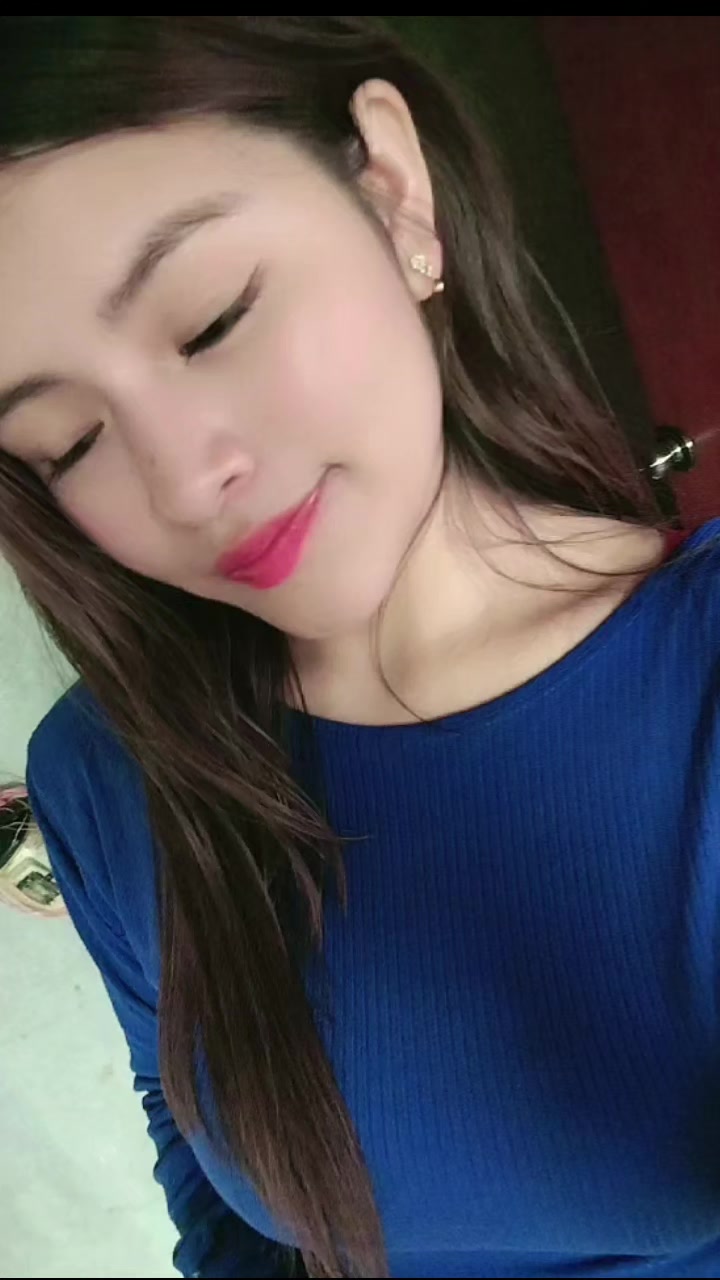@Luna.
