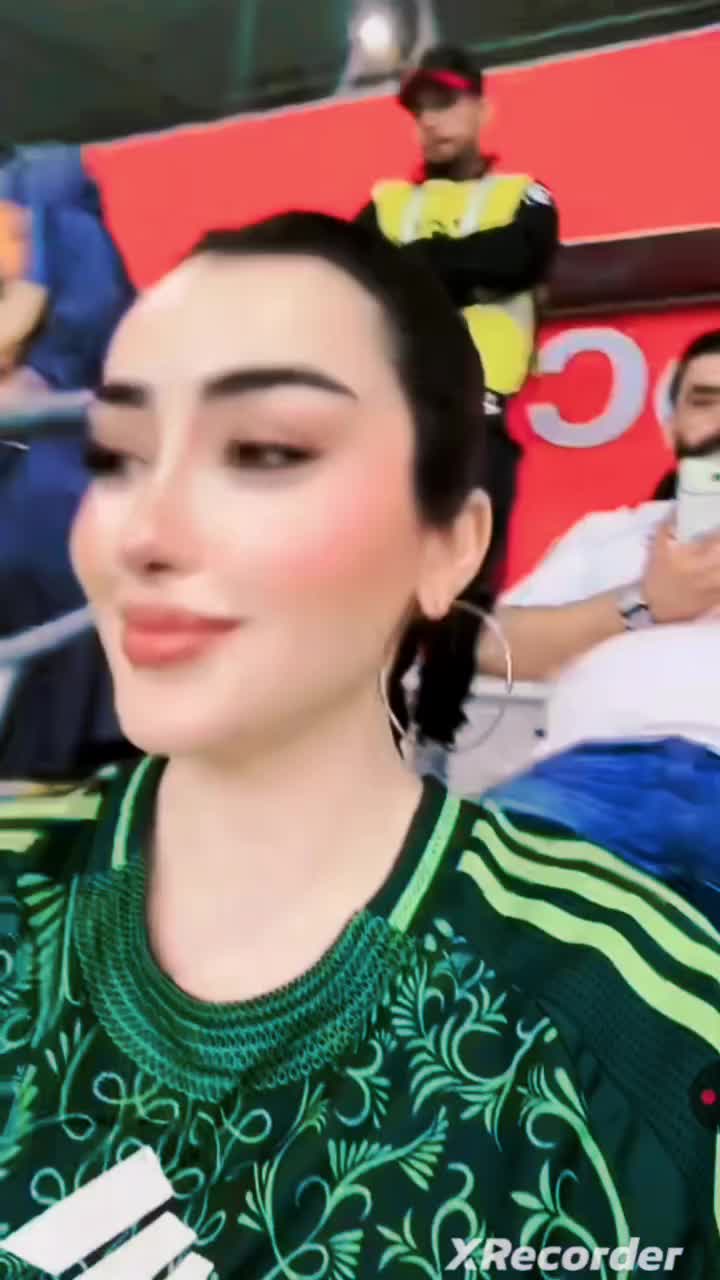 @HANIA🤍