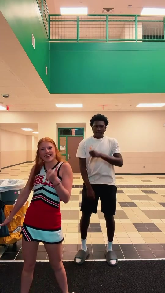 @Zo