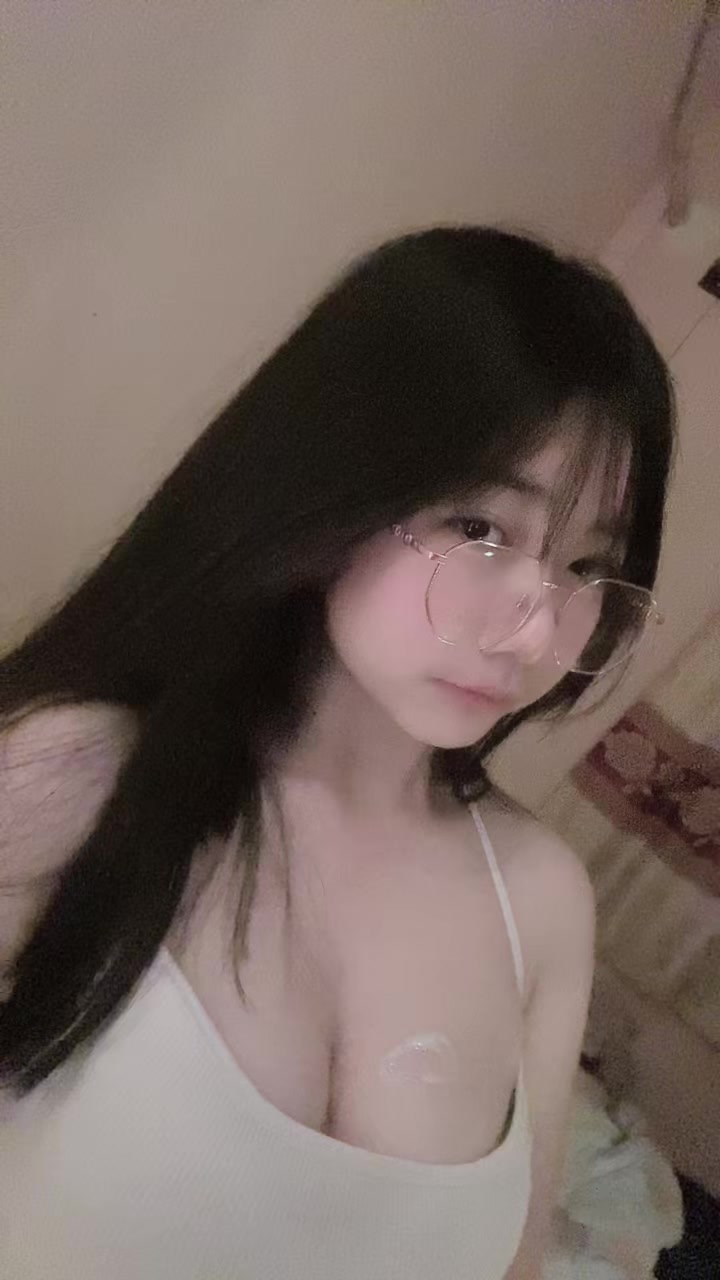 @𝐴𝑜𝑜𝑚 𝑧𝑧 🐰ྀི🤍