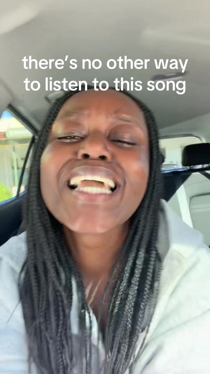 @IG: ivanakundai 💌
