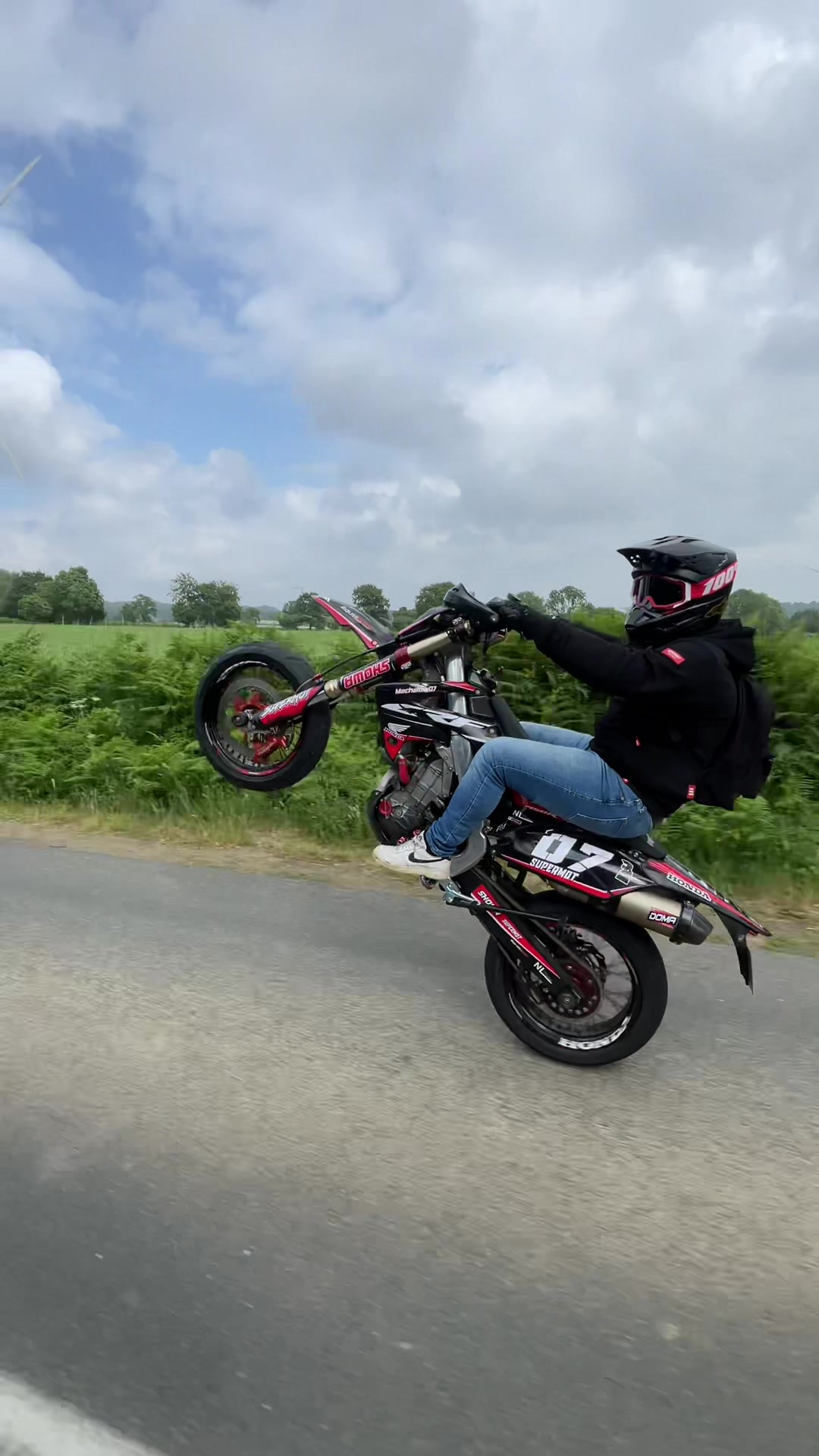 @Machalow 🇫🇷