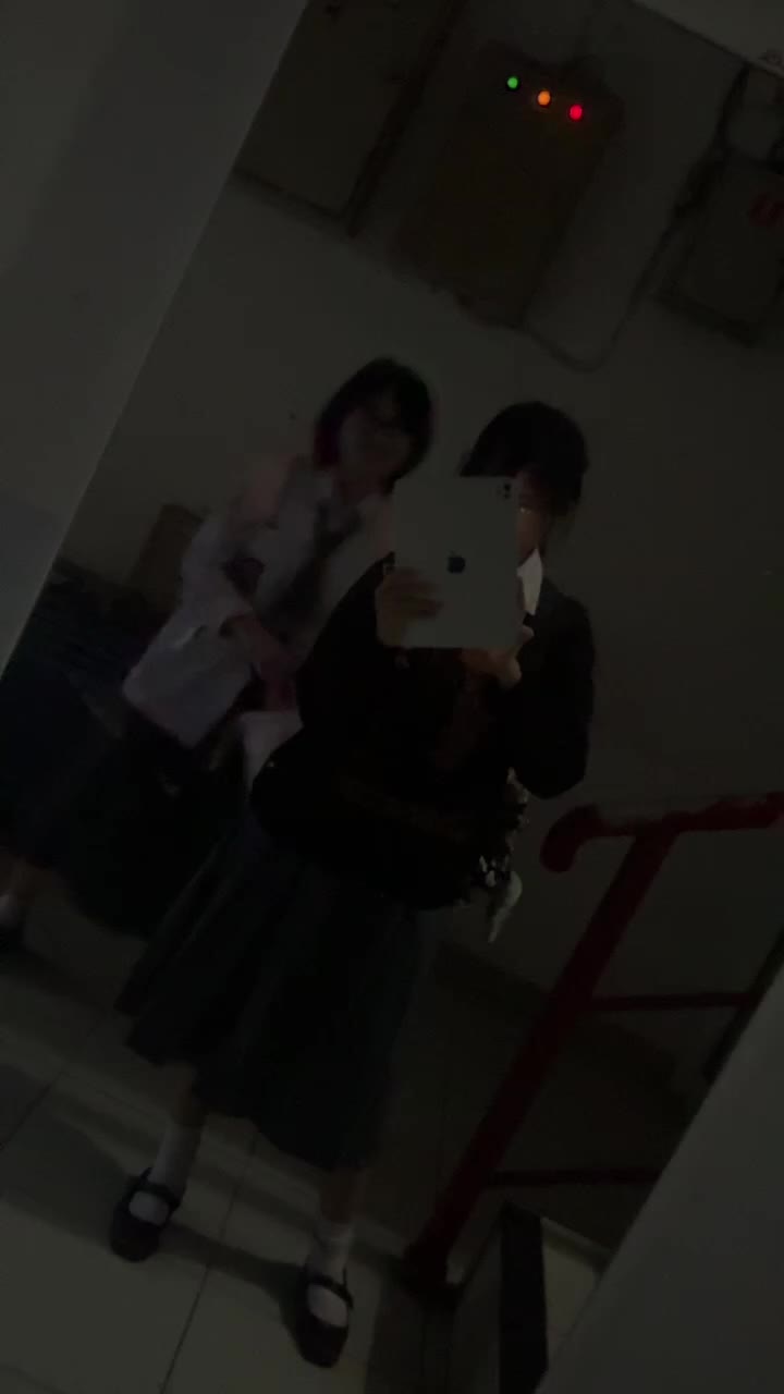 @ちか