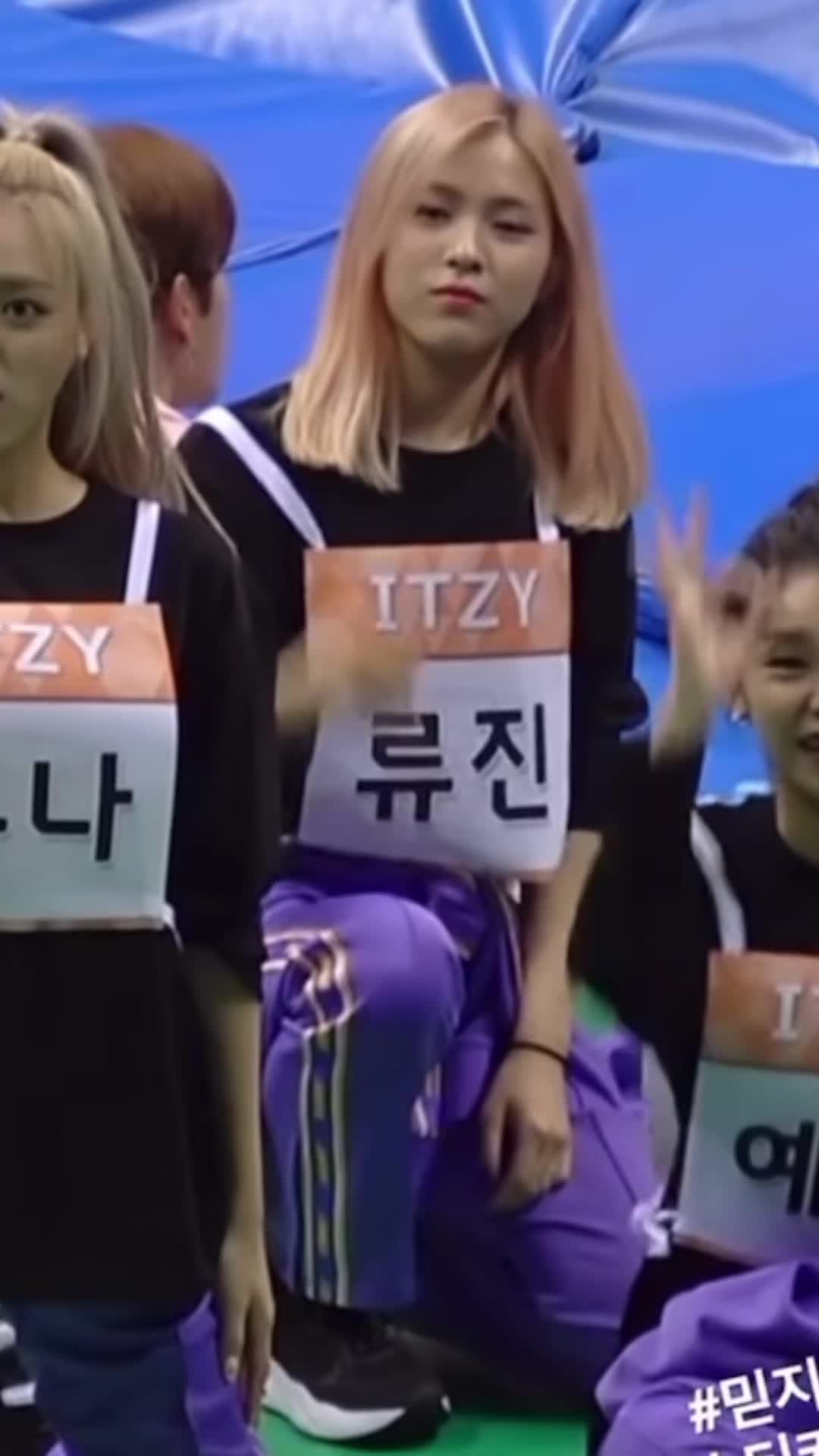 @nina 🐈