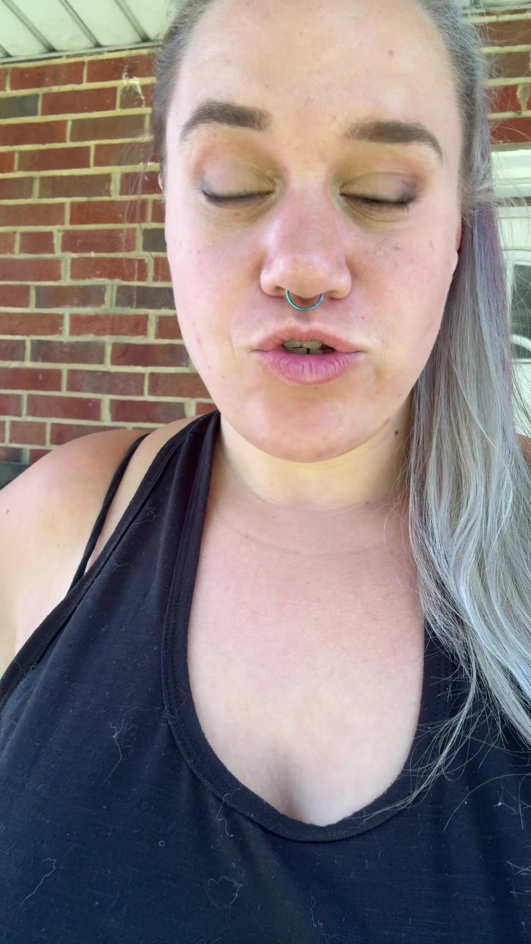 @ChronicallySavannah