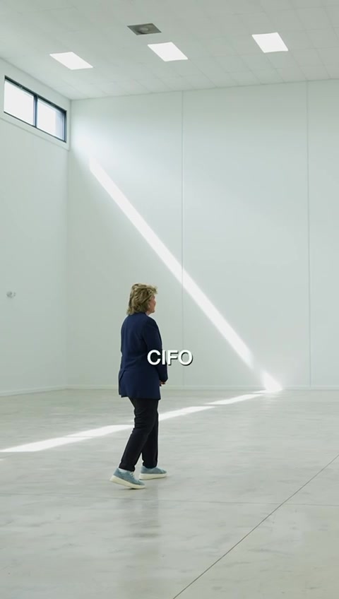 @Ella Fontanals Cisneros