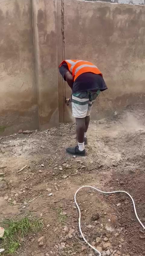 @Nana_Kojo monies💰💰