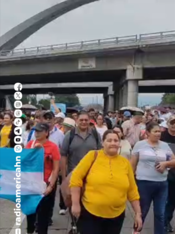 @Radio Am&eacute;rica Honduras