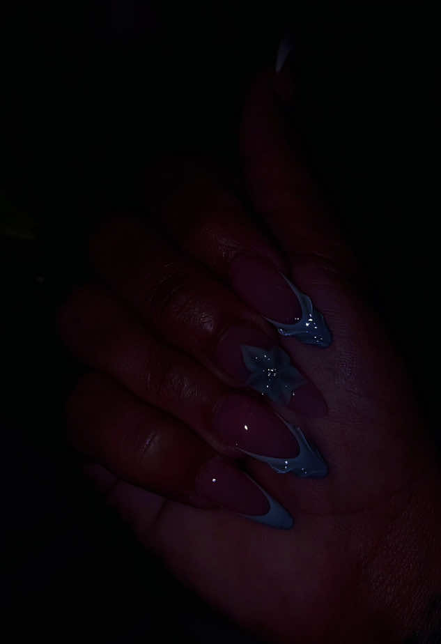 @Smokeyy_Steph