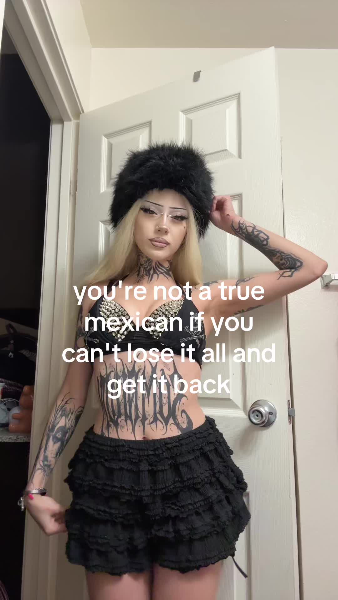 @💋