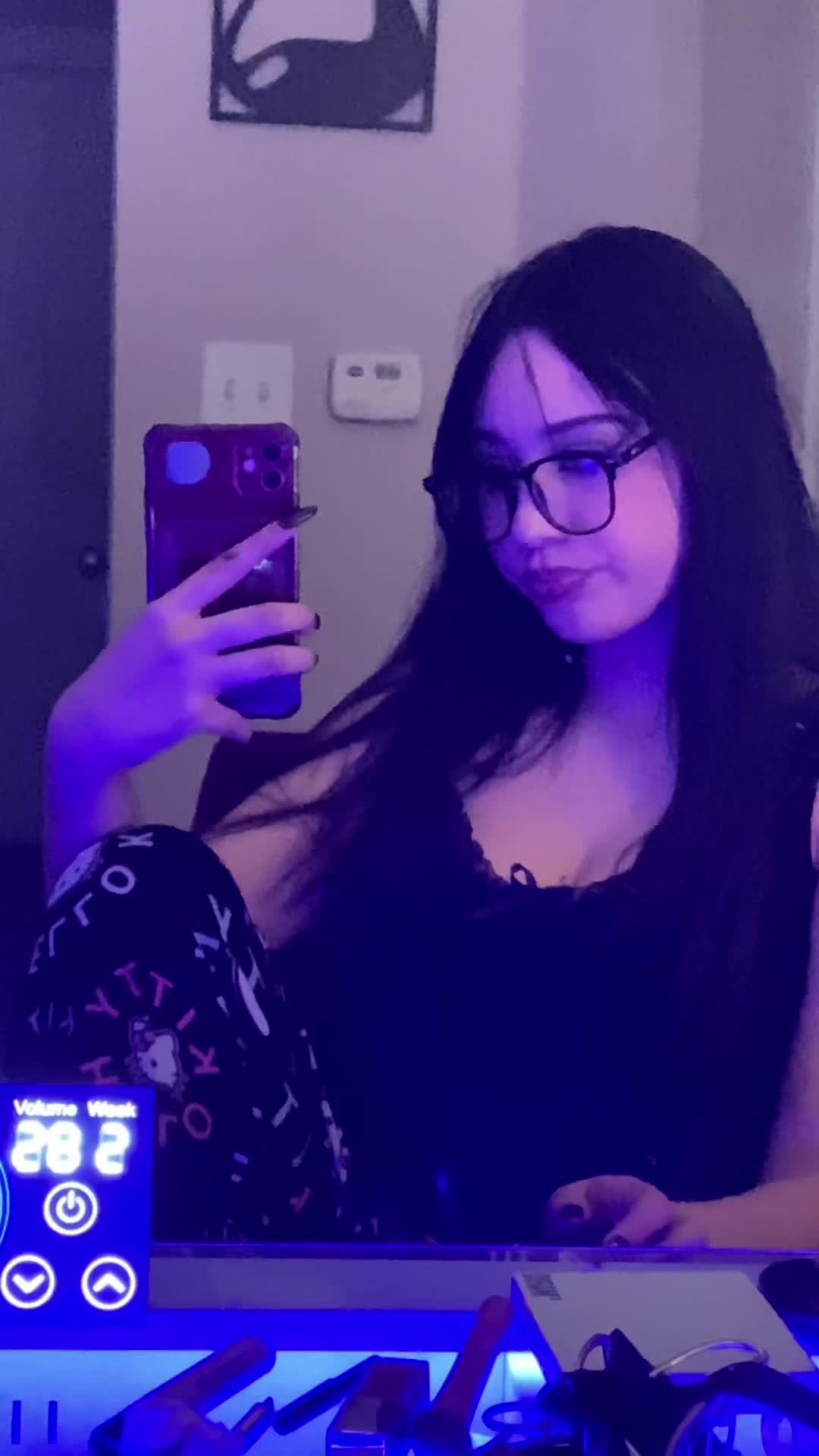 @Nyny<3