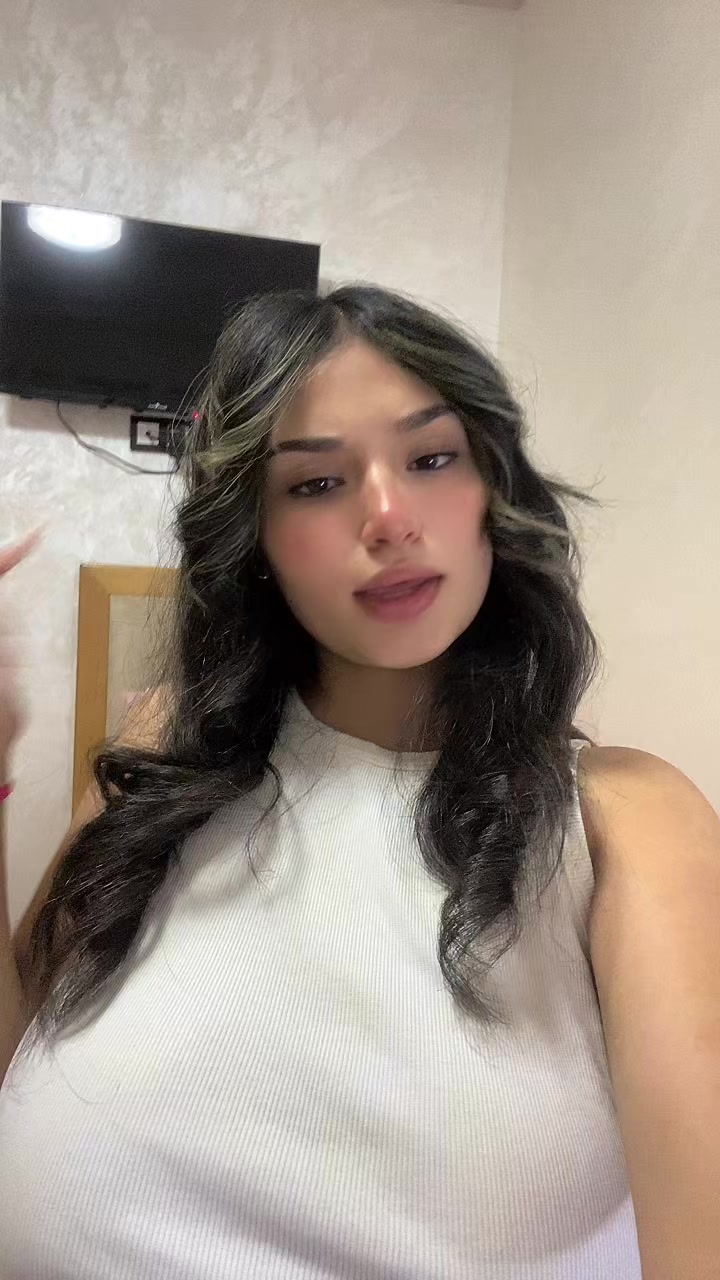 @𝓕𝓵𝓮𝓾𝓻𝓲𝓼𝓲𝓪~🫆