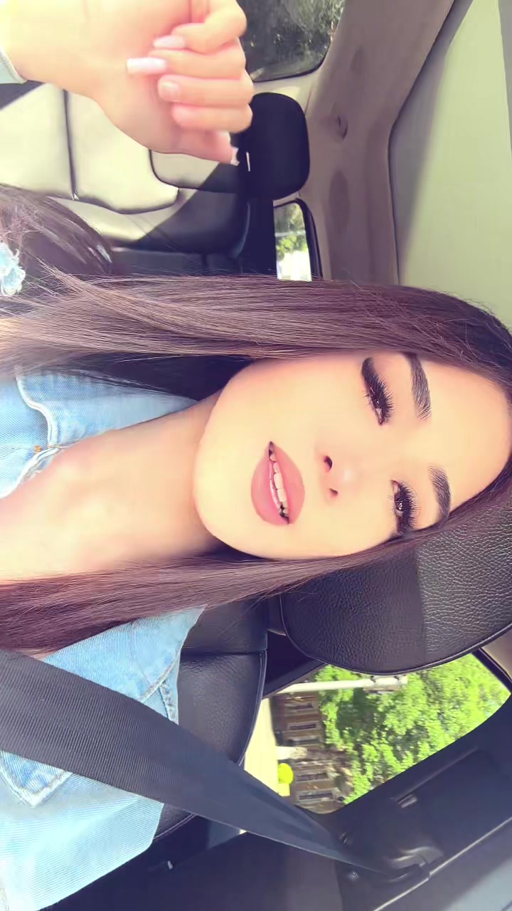 @urfaviuliaaq