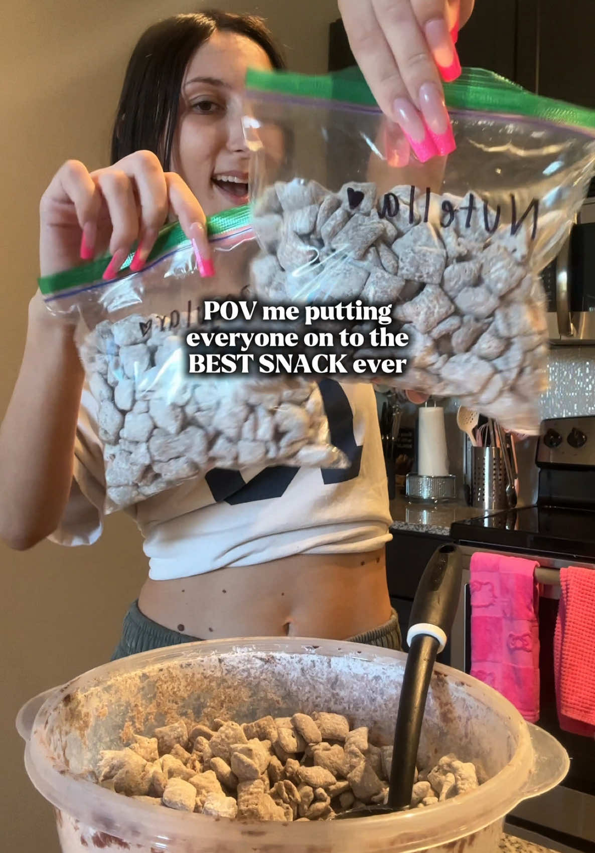 @ItsAlexisSimone