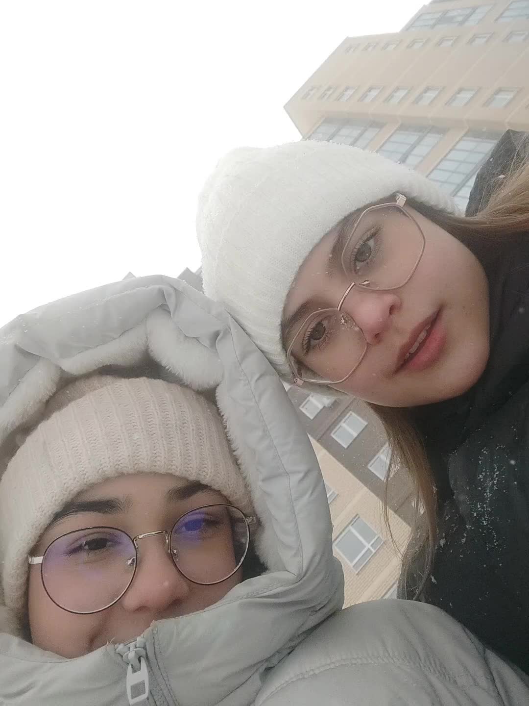 @SonYYa