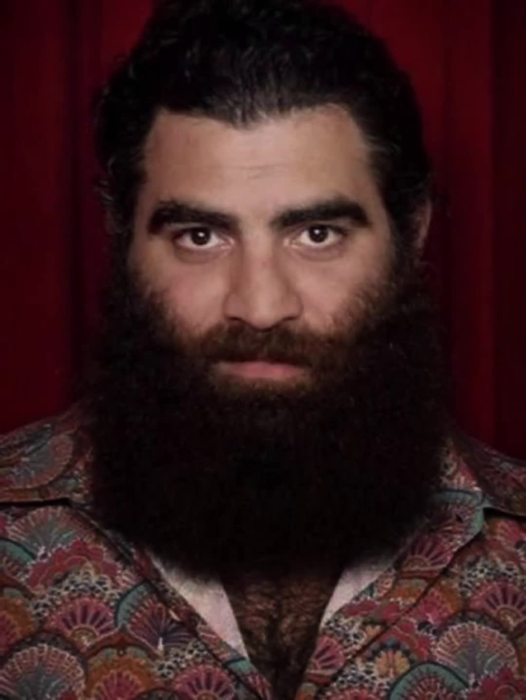 @chachahlik