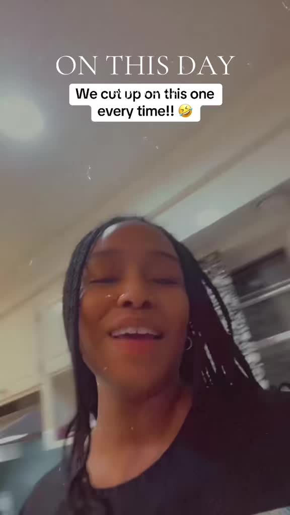 @EbonyLove&hearts;️🖤💚