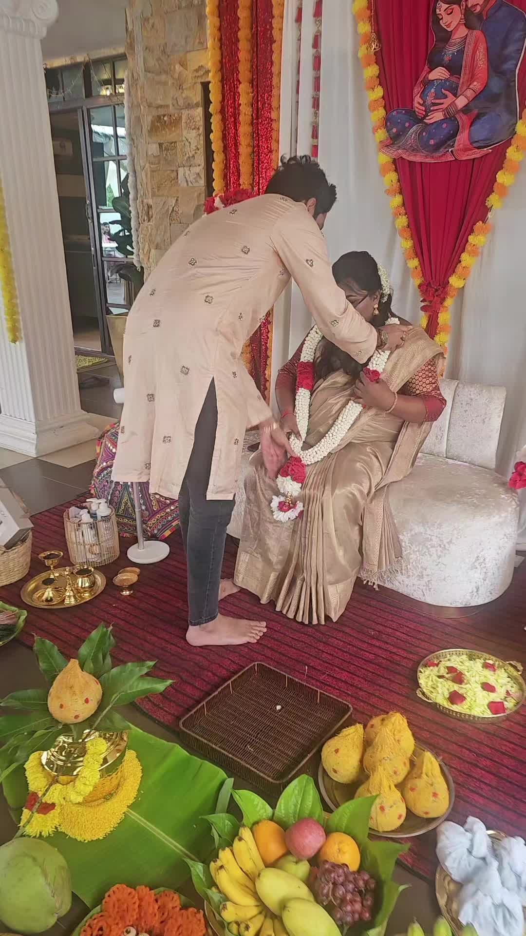 @DHRUV NAIDU🕉