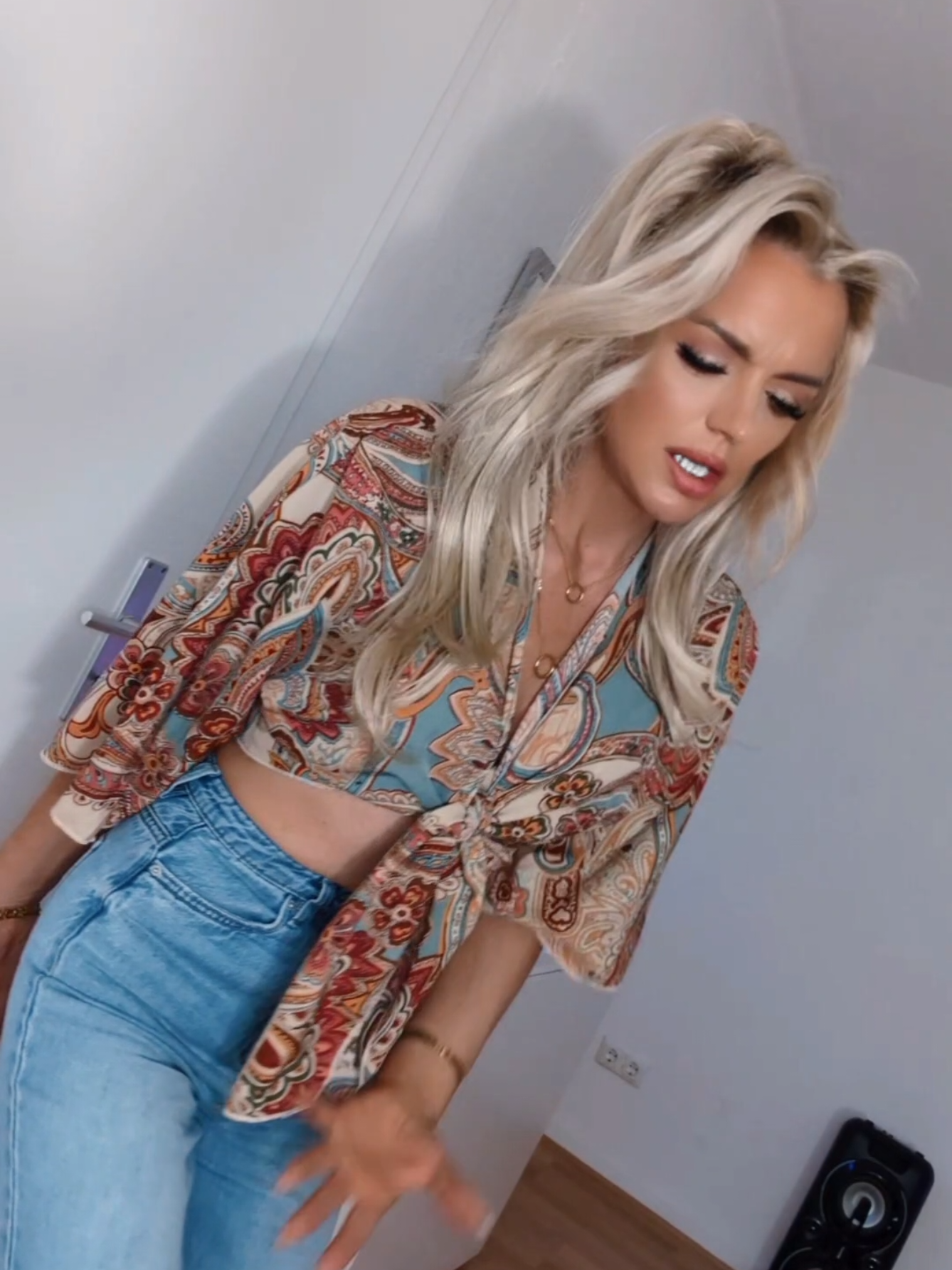 @NickyyyNic