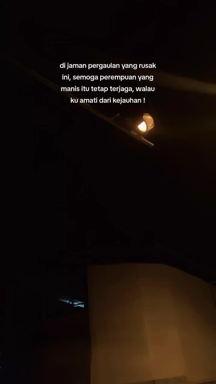@whatever.in