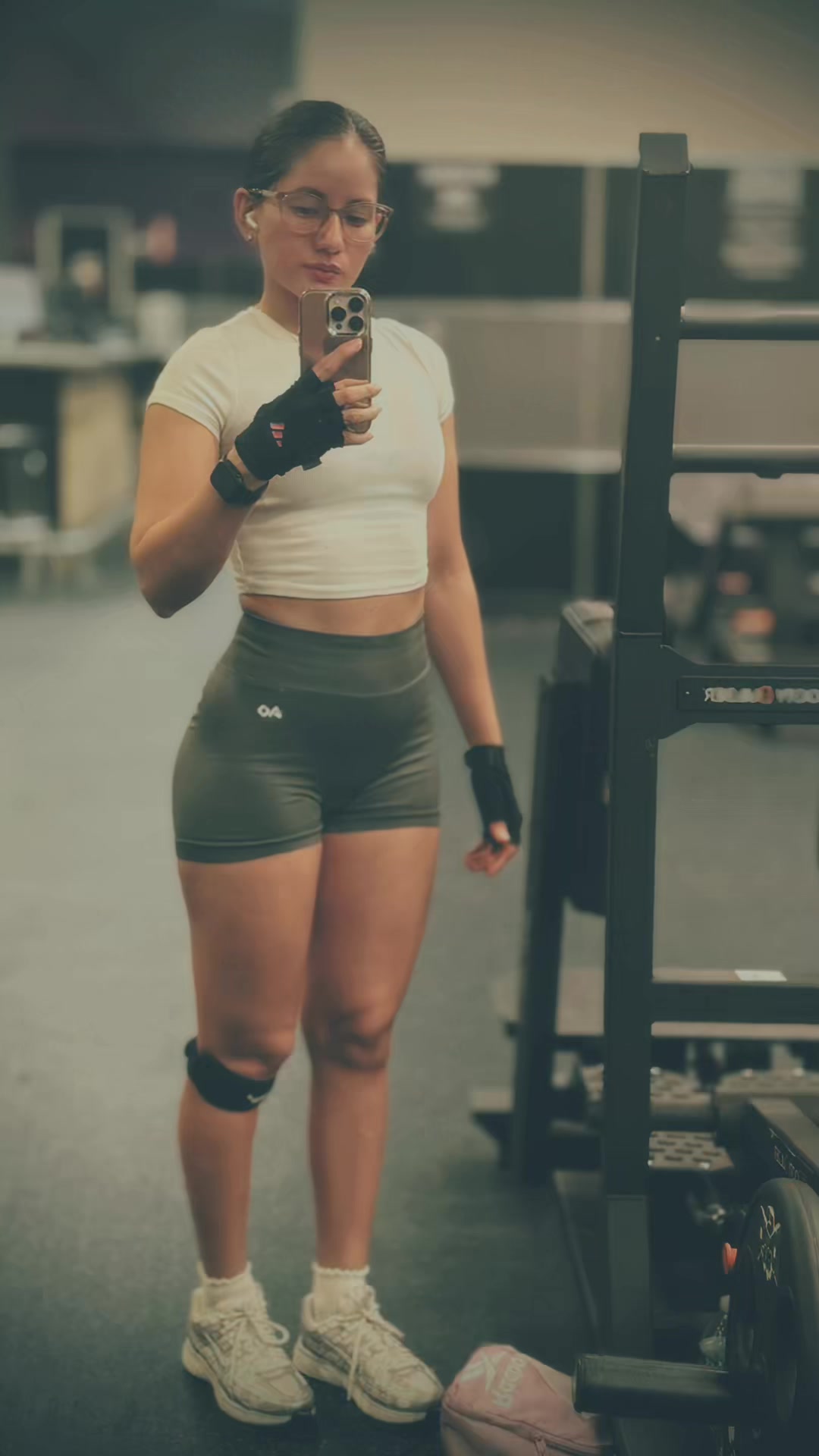@JENN ๐
