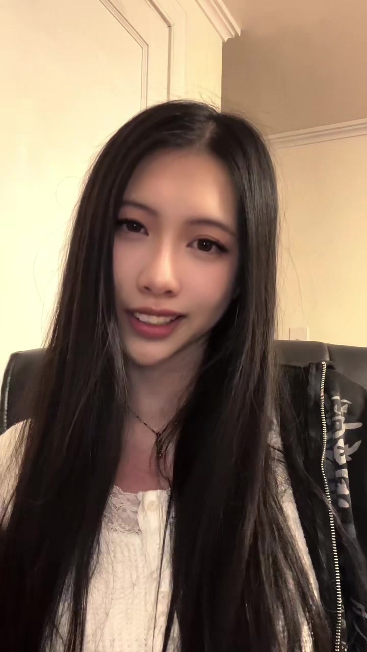 @AznRapunzel