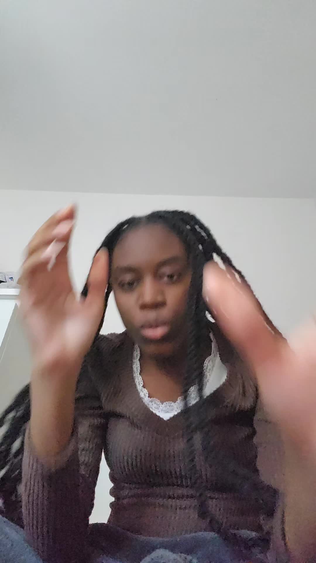 @hommi