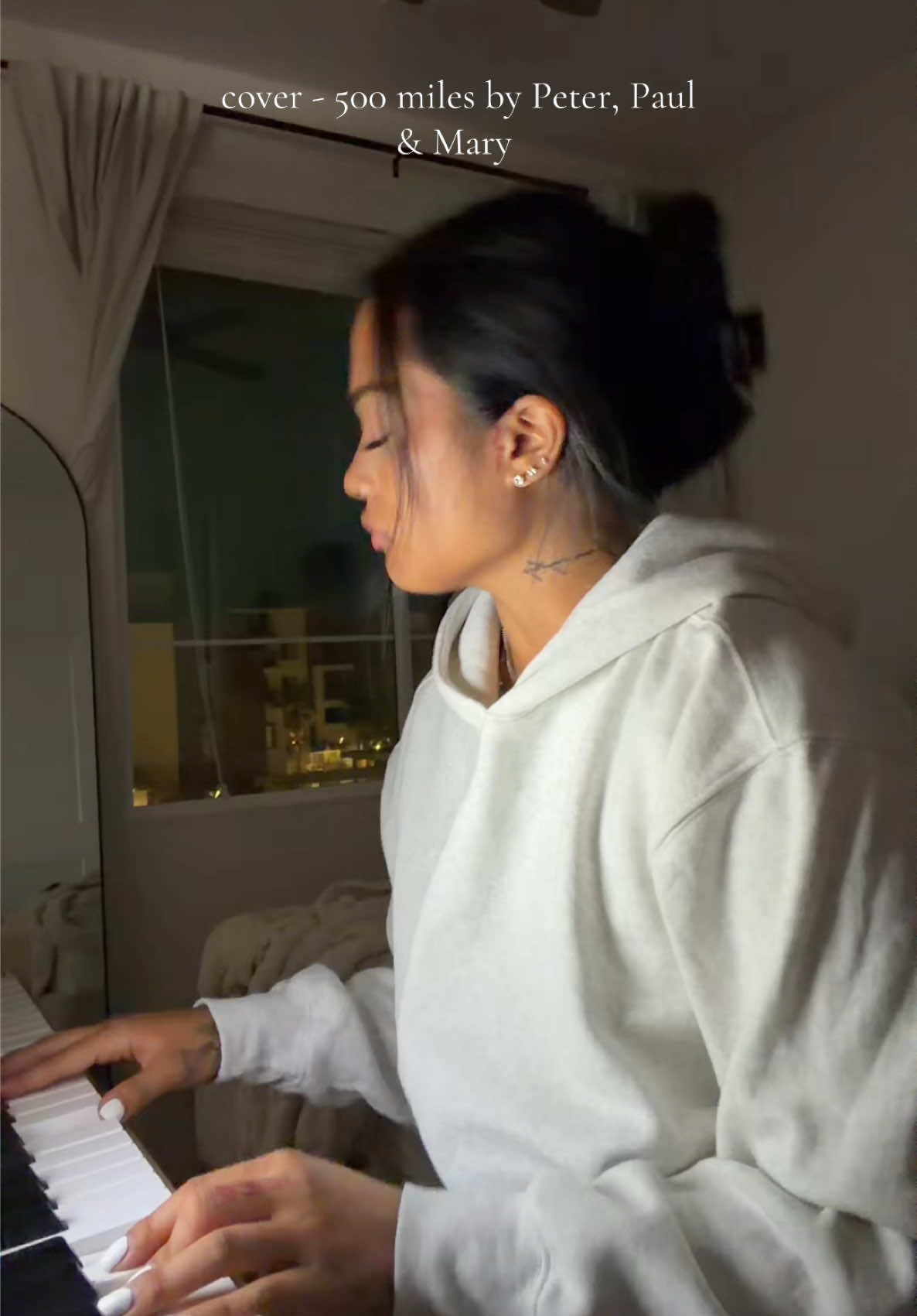 @zoeymflauren