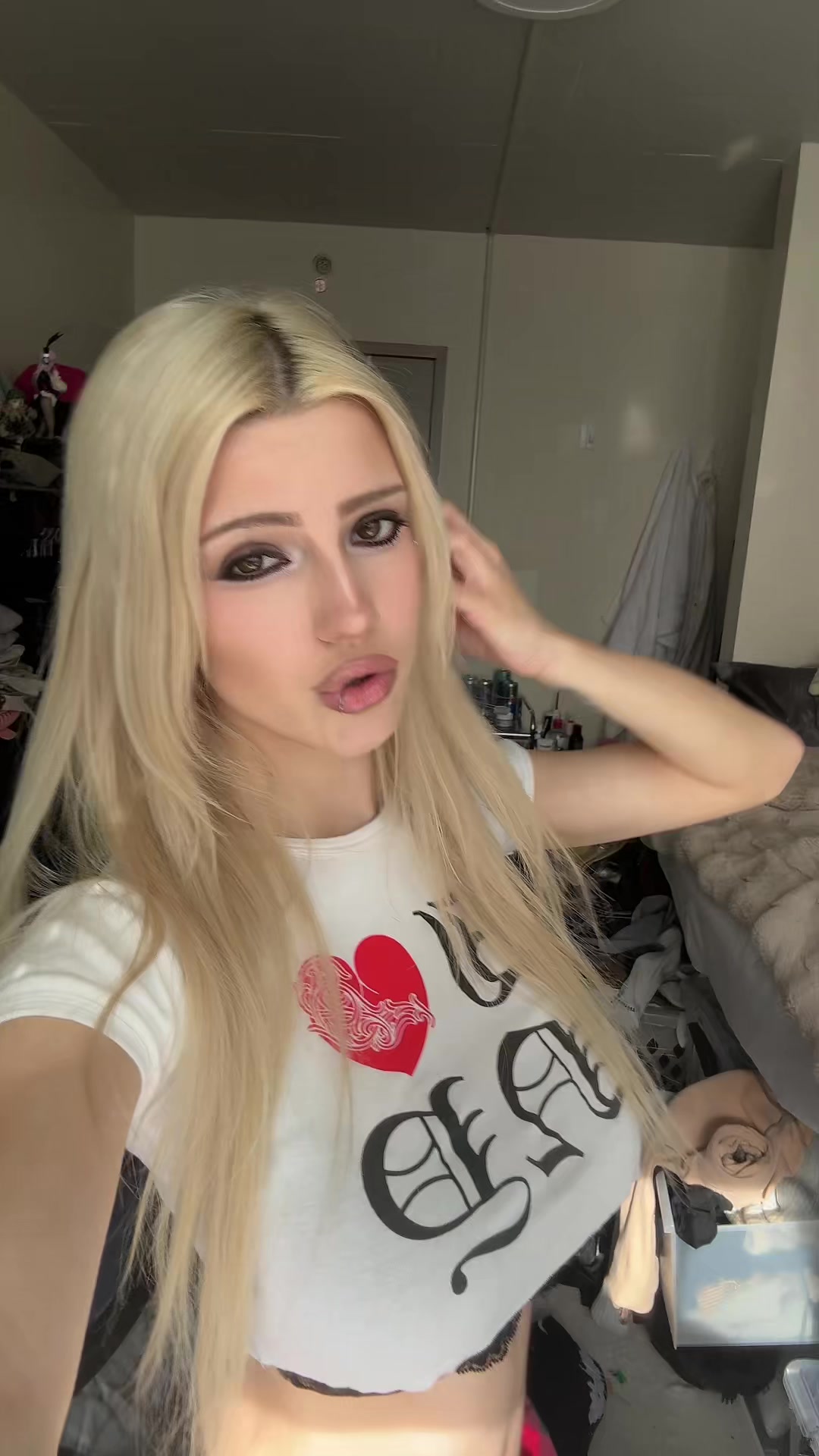 @blondeangelgirl