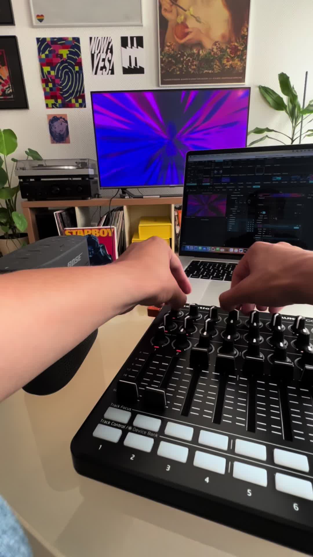 @patrickmakesvisuals