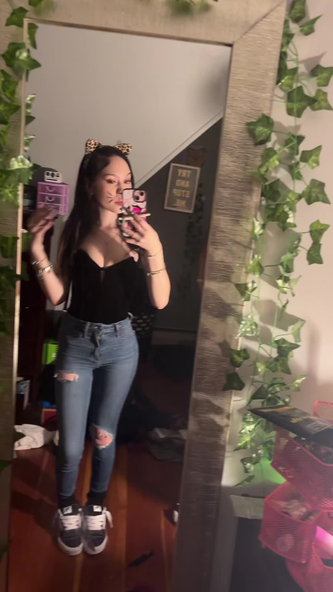 @Ms.IzzyDior💋