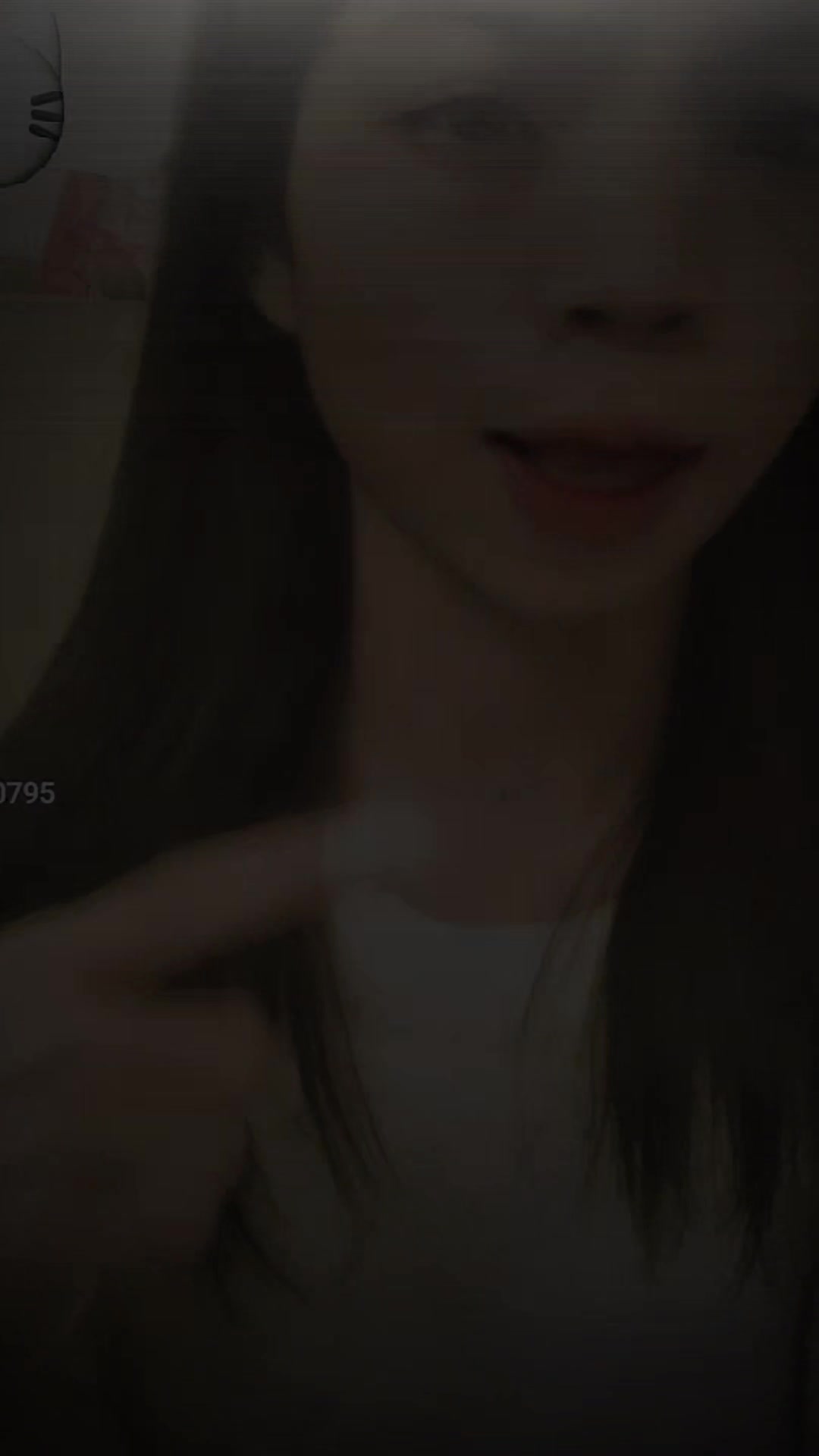 @🇨🇳 Yuki 🇲🇲