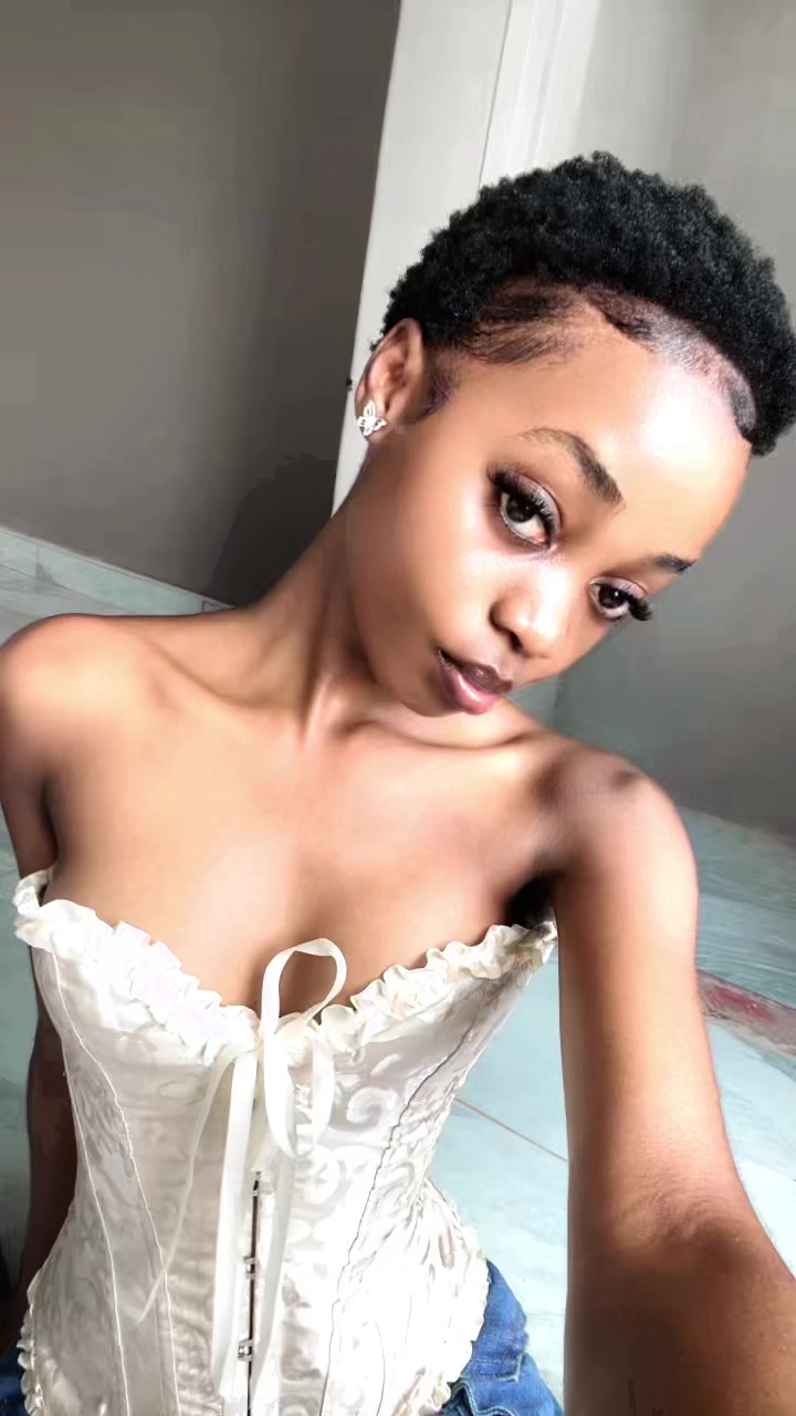 @Chocolate 🍫