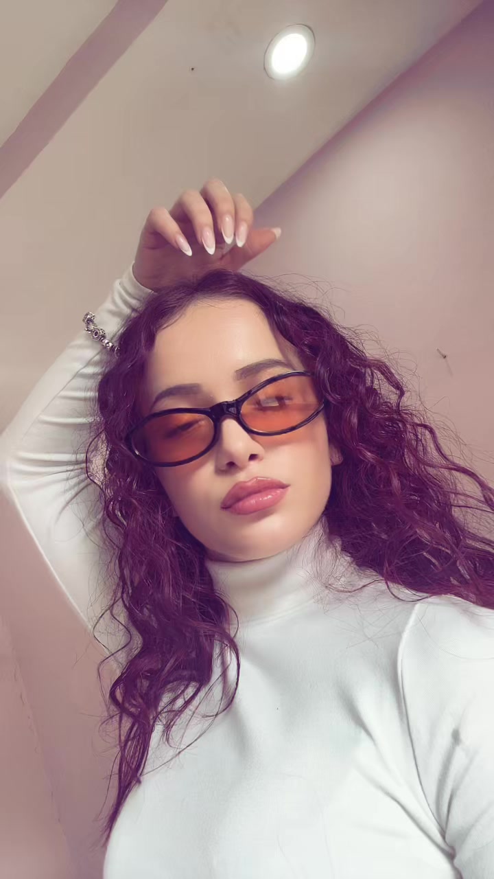 @rubina🦩